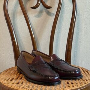 G.H. Bass Wine/Burgundy Loafers Men’s 9